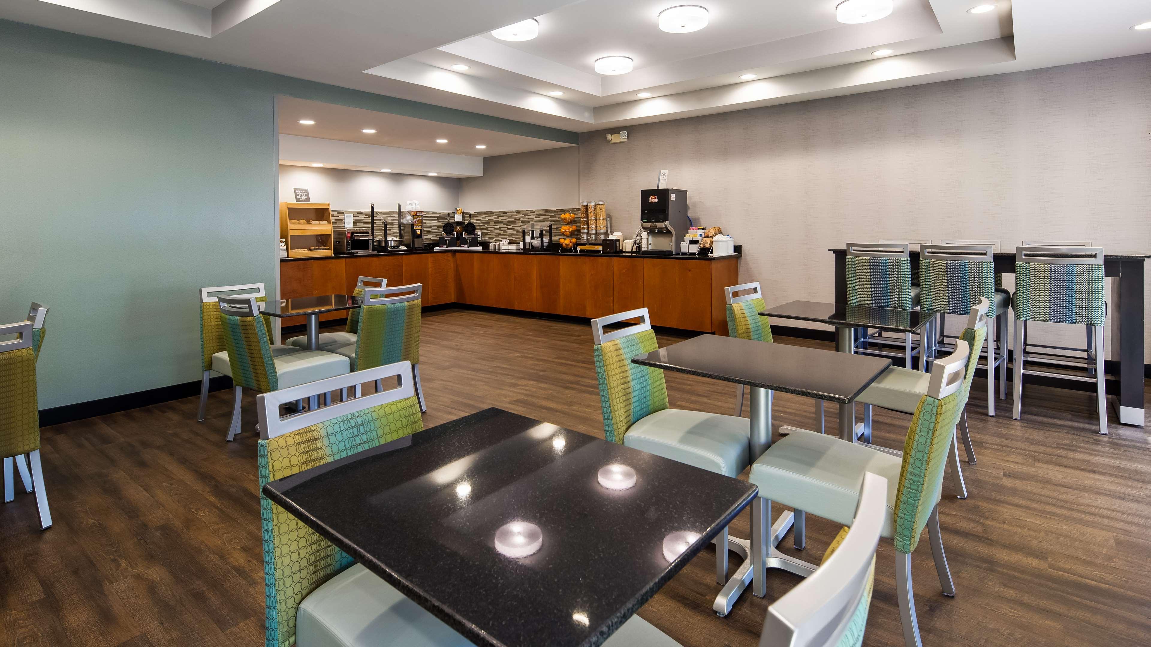 Best Western Smithfield Inn Екстер'єр фото